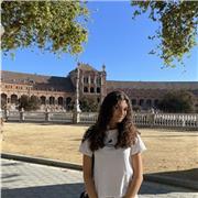 Studentessa di medicina offre ripetizioni di fisica ai liceali